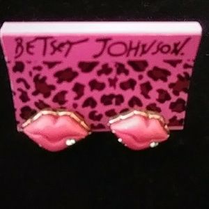 Cute Lip Stud Earrings